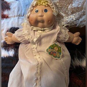 Cabbage, patch kid porcelain baby doll 1985